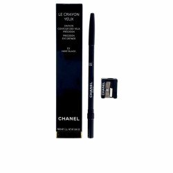 Crayon pour les yeux Chanel...